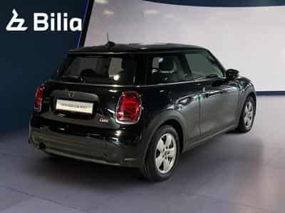 MINI Cooper Mini One (2022) - Photo 14