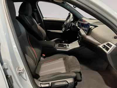 BMW 330 330d xDrive Touring (2025) - Foto 12