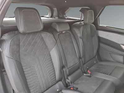 Peugeot 5008 III & e- GT 1.2 136CH (2024) - Photo 13