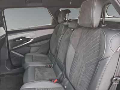 Peugeot 5008 III & e- GT 1.2 136CH (2024) - Photo 14