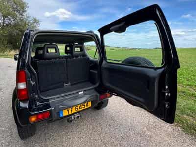 Suzuki Jimny Style (2011) - Foto 4