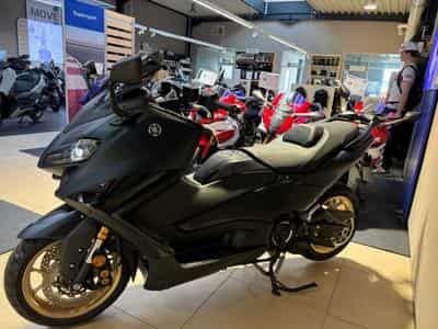 Yamaha T-Max Tech Max (2024) - Photo 6