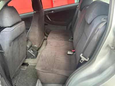 Alfa-Romeo 147 1.9 JTD (2008) - Foto 15