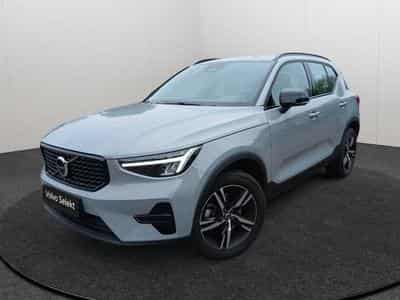 Volvo XC40 Plus Dark B3 Mild Hybrid (2025) - Foto 1