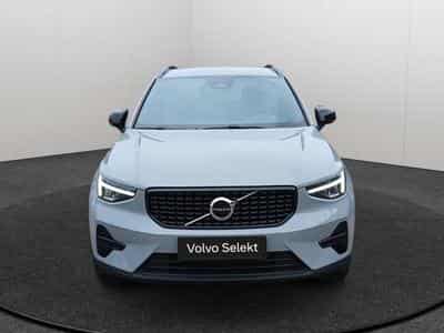 Volvo XC40 Plus Dark B3 Mild Hybrid (2025) - Foto 8