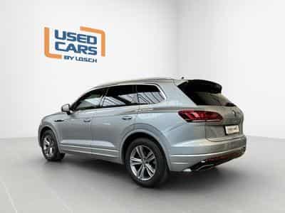 VW Touareg R-Line+DSG+V6+4M+AHK+Luft. (2023) - Foto 5