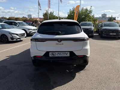 Alfa-Romeo TONALE 1.5 IBRIDA 160 VELOCE TCT (2025) - Foto 6