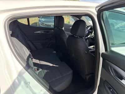 Alfa-Romeo TONALE 1.5 IBRIDA 160 VELOCE TCT (2025) - Foto 12