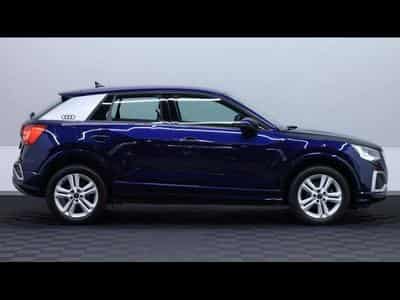 Audi Q2 35 TFSI 150 s-tronic (2022) - Foto 4