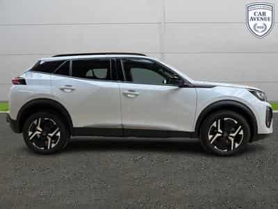 PEUGEOT 2008 1.2 100ch S&S Allure (2024) - Foto 5