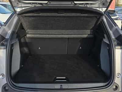 PEUGEOT 2008 1.2 100ch S&S Allure (2024) - Foto 8