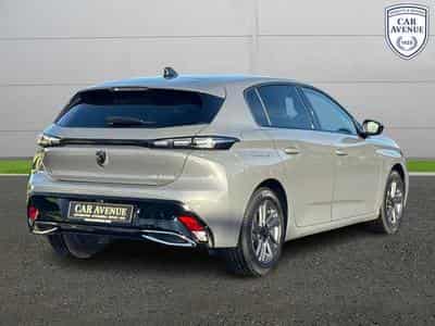 PEUGEOT 308 1.2 PureTech 130ch S&S Allure (2024) - Foto 5