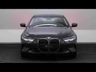 BMW 420 i Coupé Steptronic (2021) - Photo 2