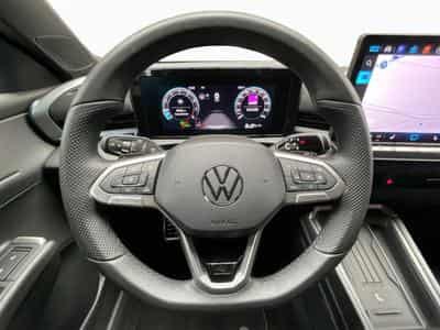 VW T-Roc NF+R-Line+DSG+360°+Head+LED+NAVI (2025) - Photo 10