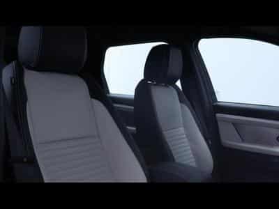 Land-Rover Discovery Sport D165 DYNAMIC SE AWD Auto (2025) - Photo 11