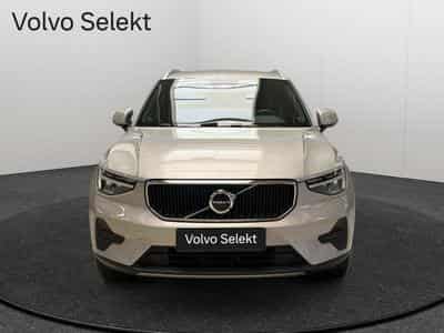 Volvo XC40 B3 Core / Essence (2024) - Photo 2