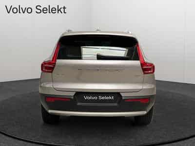 Volvo XC40 B3 Core / Essence (2024) - Photo 5