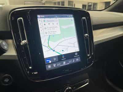 Volvo XC40 B3 Core / Essence (2024) - Photo 12