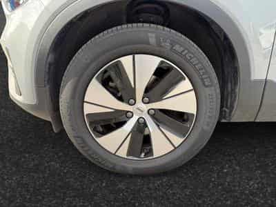 Volvo XC40 B3 Core / Essence (2025) - Photo 14