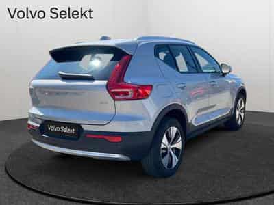 Volvo XC40 B3 Core / Essence (2024) - Photo 2