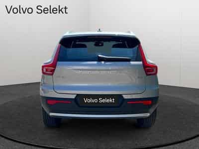 Volvo XC40 B3 Core / Essence (2024) - Photo 6