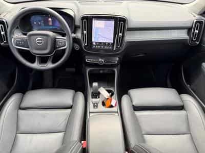 Volvo XC40 B3 Core 2026 / Essence (2025) - Photo 3