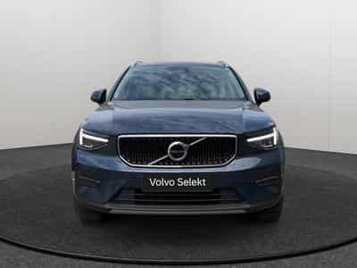 Volvo XC40 B3 Core 2026 / Essence (2025) - Photo 9