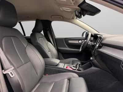 Volvo XC40 B3 Core 2026 / Essence (2025) - Photo 15