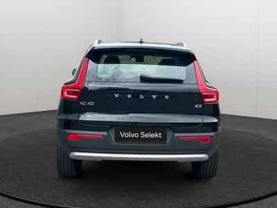 Volvo XC40 B3 Core 2026 / Essence (2025) - Photo 4