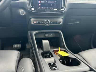 Volvo XC40 B3 Core 2026 / Essence (2025) - Photo 11