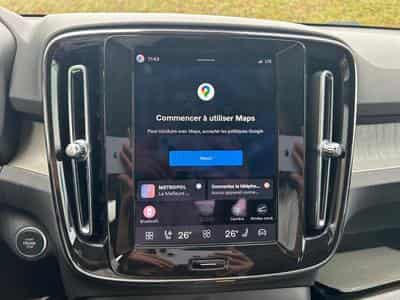 Volvo XC40 B3 Core 2026 / Essence (2025) - Photo 15