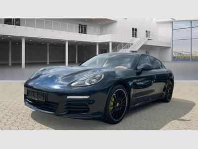 Porsche Panamera 3.0 S HYBRID (2015) - Photo 1