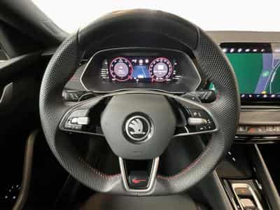 Skoda Octavia RS+DSG+Pano+360+Canton+AHK (2024) - Foto 10