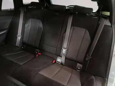 BMW 330 e xDrive M Sportpaket Head-Up HK HiFi DAB (2025) - Foto 8