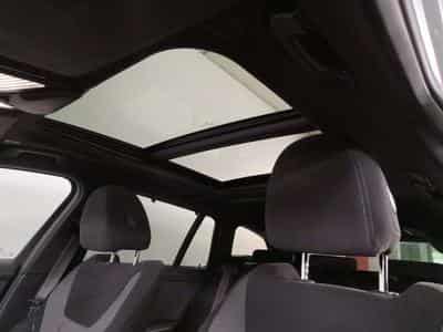 BMW 330 e xDrive M Sportpaket Head-Up HK HiFi DAB (2025) - Foto 13