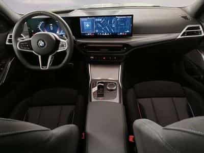 BMW 330 d xDrive M Sportpaket Head-Up HK HiFi DAB (2026) - Foto 5