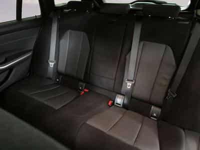 BMW 330 d xDrive M Sportpaket Head-Up HK HiFi DAB (2026) - Foto 8