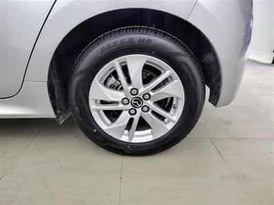 Mazda 2 1.5 Hybrid VVT-I CVT 92Cv Agile CARPLAY / CLIM (2023) - Foto 6