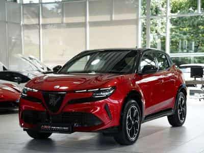 Alfa-Romeo Junior Ibrida 1.2 VGT 48V-Hybrid *1.Hand *MwSt (2025) - Foto 5