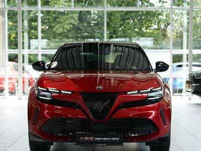 Alfa-Romeo Junior Ibrida 1.2 VGT 48V-Hybrid *1.Hand *MwSt (2025) - Foto 4