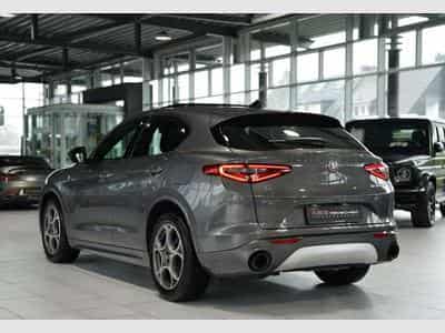 Alfa-Romeo Stelvio 2.2 Ti Q4 *2.H *Pano*Kamera*Memory*ACC (2022) - Foto 9