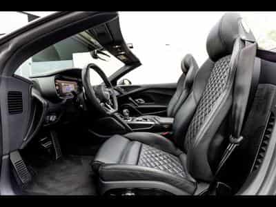 Audi R8 SPYDER V10 PERFORMANCE 5.2 FSI QUATTRO S-TRONIC - PACK KARHU (2022) - Photo 11