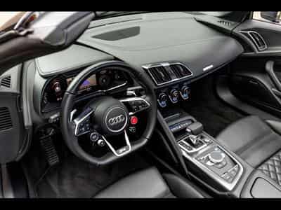 Audi R8 SPYDER V10 PERFORMANCE 5.2 FSI QUATTRO S-TRONIC - PACK KARHU (2022) - Photo 10