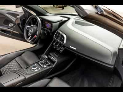 Audi R8 SPYDER V10 PERFORMANCE 5.2 FSI QUATTRO S-TRONIC - PACK KARHU (2022) - Photo 14