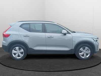 Volvo XC40 Essentiel B3 Mild Hybrid (2025) - Foto 7