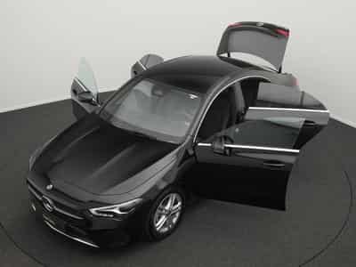 Mercedes CLA 180 LED+Kamera+Totw+MBUX (2024) - Foto 14