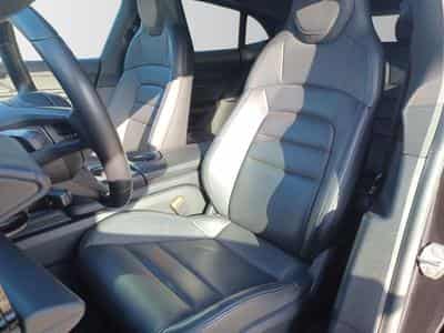 Porsche Taycan 4S Cross Turismo (2022) - Photo 7