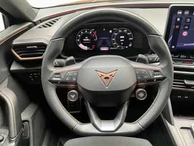 Cupra Leon Pure-Performance+DSG+Sennheiser+AHK+Dynamic-Design (2025) - Foto 10