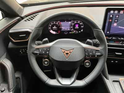 Cupra Formentor DSG+Pure-Performance+Sennheiser+AHK+Dynamic-Design+LM18 (2025) - Foto 10