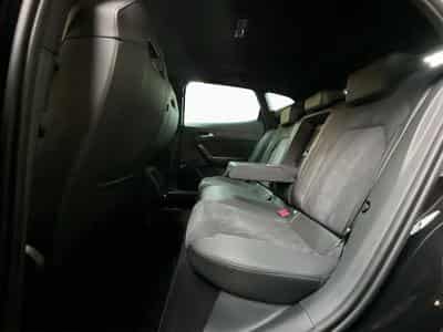 Cupra Formentor DSG+Pure-Performance+Sennheiser+AHK+Dynamic-Design+LM18 (2025) - Foto 15